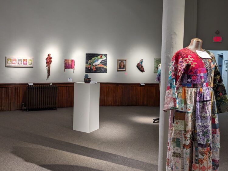 Selections from A Common Thread: Work of Artists from Textile Center (Carnegie Art Center, 2024)