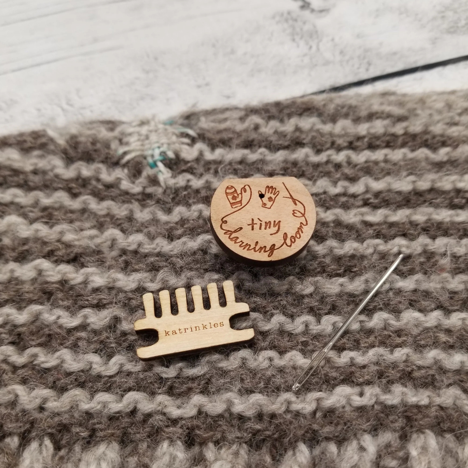 Katrinkles Tiny Darning and Mending Loom